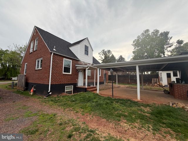 1235 S BLUE RIDGE AVE, Culpeper, VA 22701