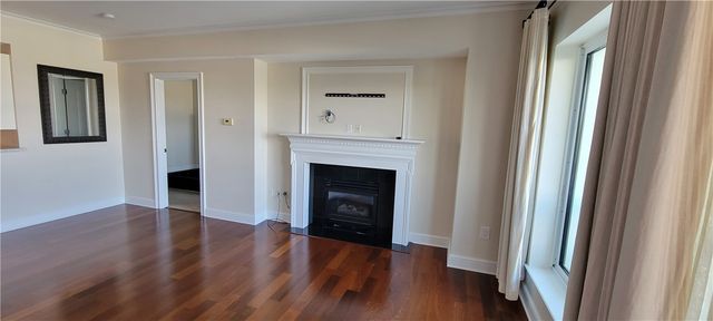 1 Tower Drive 303, Portsmouth, RI 02871
