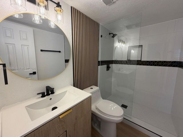 10008 NW 6th Street 103, Pembroke Pines, FL 33024