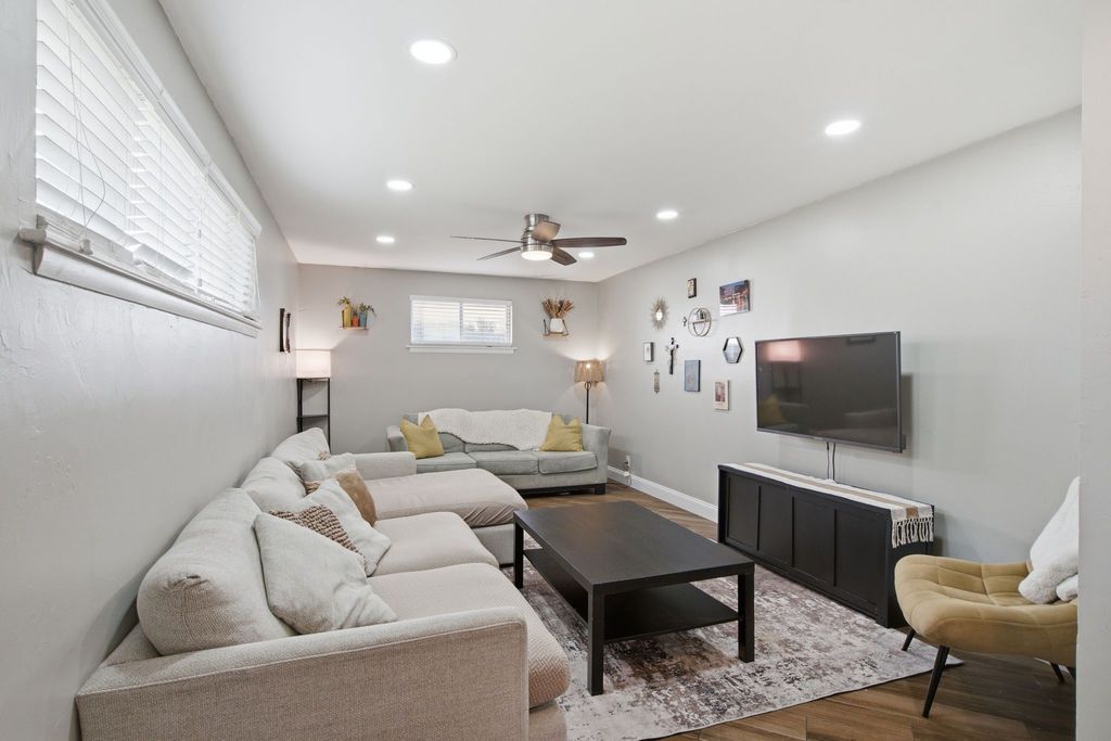 2008 Addington Street, Irving, TX 75062 — photo 2