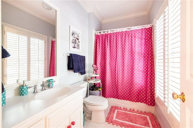 15 Old Paces Place, Atlanta, GA 30327