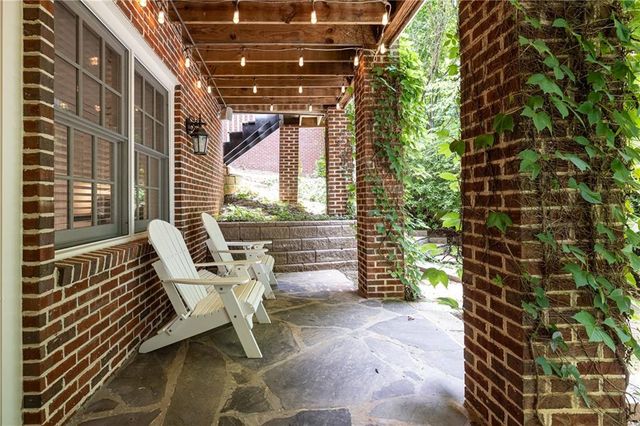 15 Old Paces Place, Atlanta, GA 30327