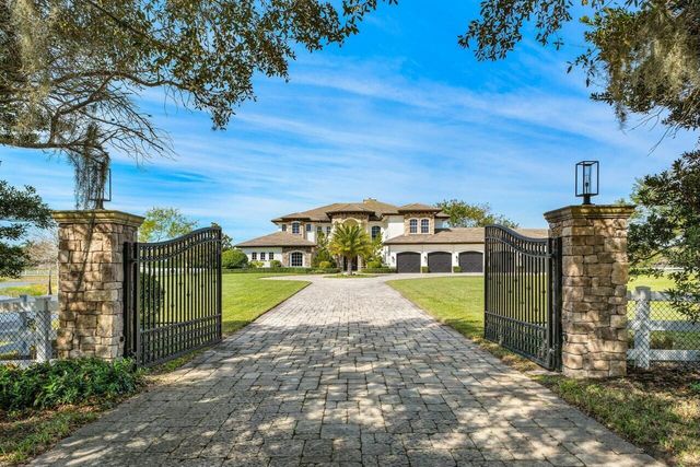 10527 El Paraiso Place, Delray Beach, FL 33446