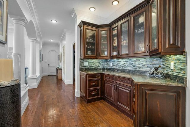 10527 El Paraiso Place, Delray Beach, FL 33446