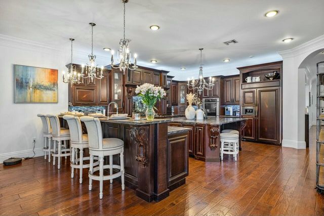 10527 El Paraiso Place, Delray Beach, FL 33446