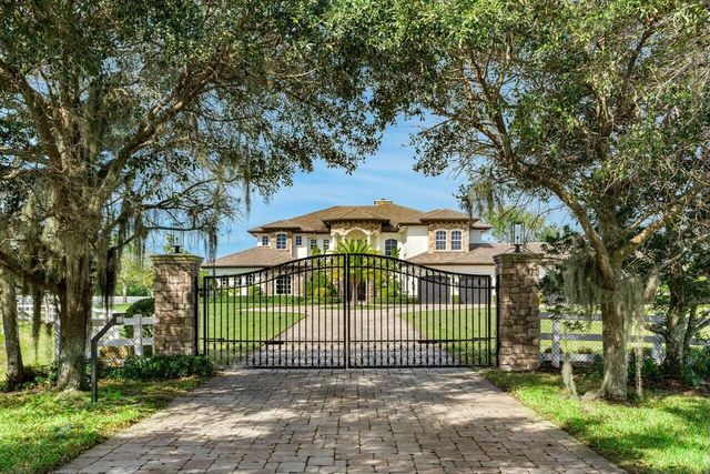 10527 El Paraiso Place, Delray Beach, FL 33446
