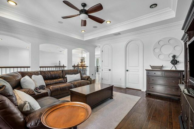 10527 El Paraiso Place, Delray Beach, FL 33446
