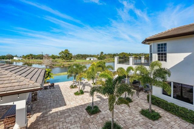 10527 El Paraiso Place, Delray Beach, FL 33446