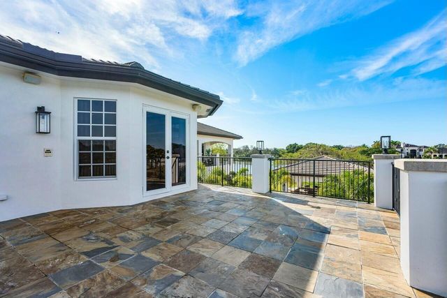 10527 El Paraiso Place, Delray Beach, FL 33446
