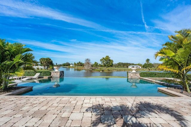 10527 El Paraiso Place, Delray Beach, FL 33446