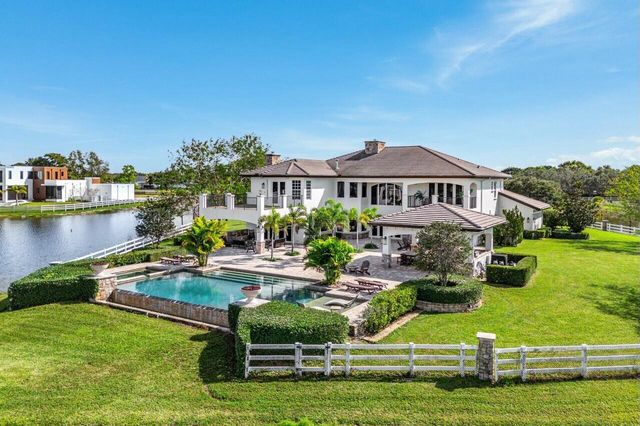 10527 El Paraiso Place, Delray Beach, FL 33446