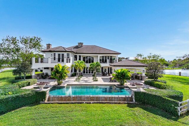 10527 El Paraiso Place, Delray Beach, FL 33446