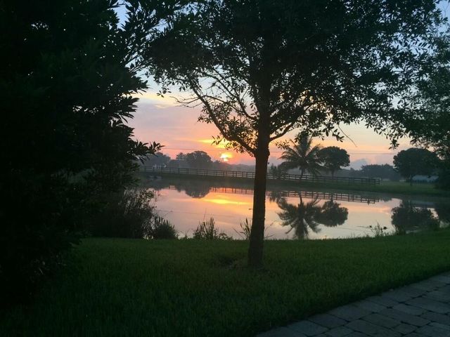 10527 El Paraiso Place, Delray Beach, FL 33446