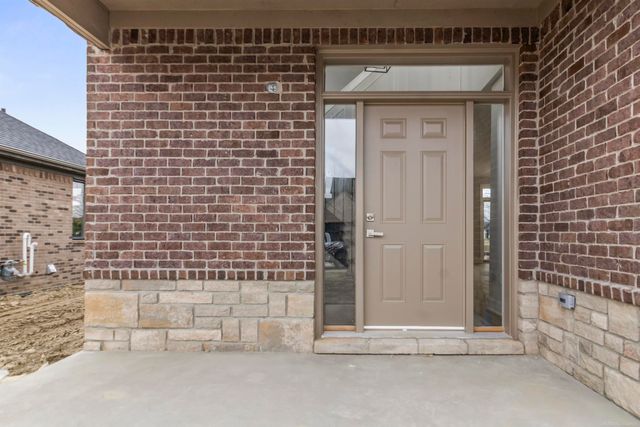 45532 Gable Drive, Macomb Twp, MI 48044