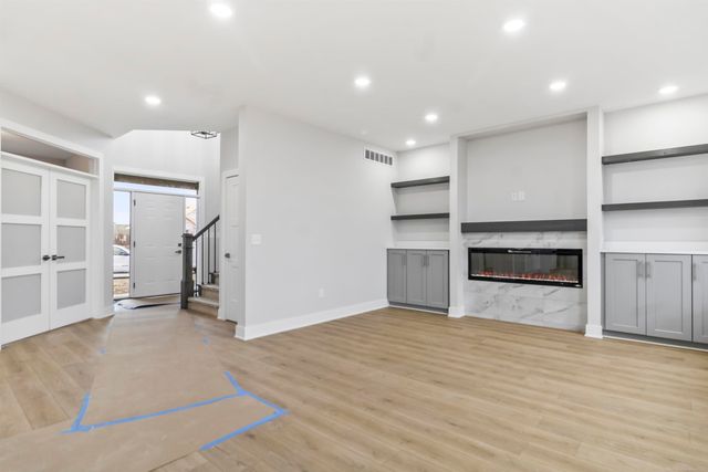 45532 Gable Drive, Macomb Twp, MI 48044