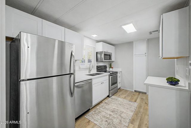 11811 N 19th Avenue 46, Phoenix, AZ 85029