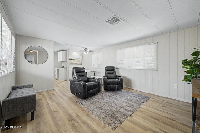 11811 N 19th Avenue 46, Phoenix, AZ 85029