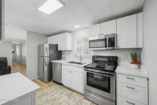 11811 N 19th Avenue 46, Phoenix, AZ 85029