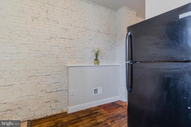 2217 W BALTIMORE ST, Baltimore, MD 21223