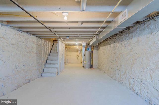 2217 W BALTIMORE ST, Baltimore, MD 21223