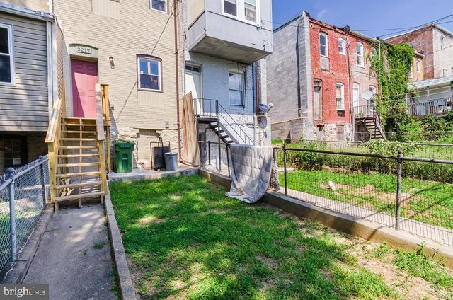 2217 W BALTIMORE ST, Baltimore, MD 21223