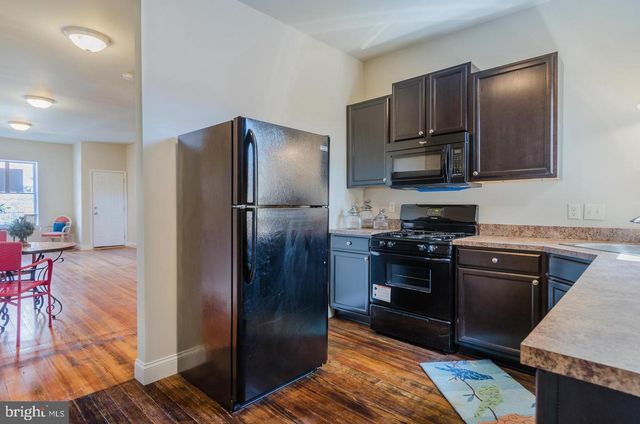 2217 W BALTIMORE ST, Baltimore, MD 21223