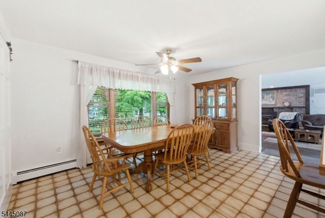 80 Reynolds Ave, Parsippany-troy Hills Twp., NJ 07054
