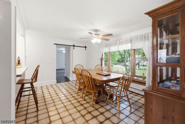 80 Reynolds Ave, Parsippany-troy Hills Twp., NJ 07054