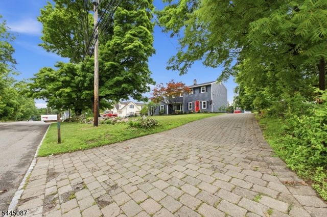 80 Reynolds Ave, Parsippany-troy Hills Twp., NJ 07054