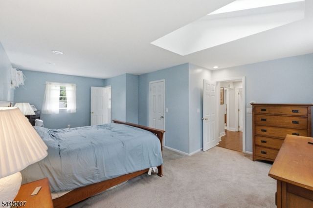 80 Reynolds Ave, Parsippany-troy Hills Twp., NJ 07054