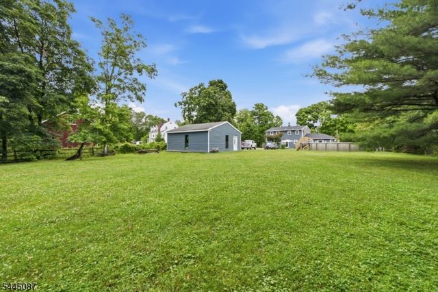 80 Reynolds Ave, Parsippany-troy Hills Twp., NJ 07054