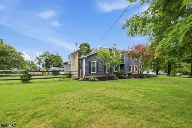 80 Reynolds Ave, Parsippany-troy Hills Twp., NJ 07054