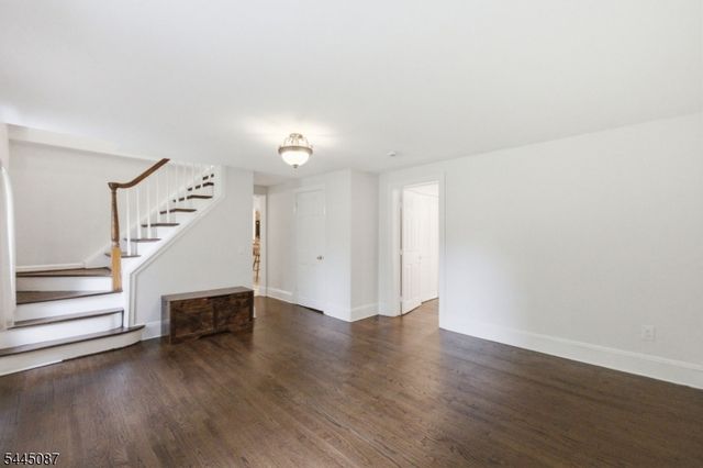 80 Reynolds Ave, Parsippany-troy Hills Twp., NJ 07054