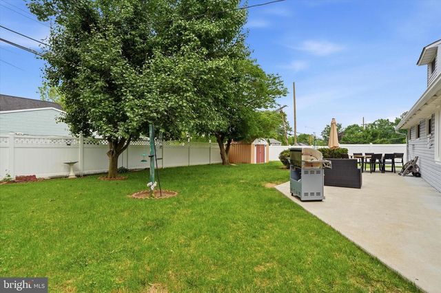 59 QUAIL RD, Levittown, PA 19057
