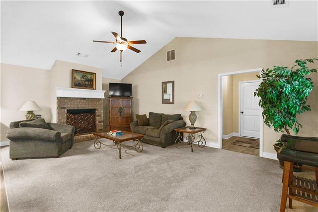 913 Widener Memorial Boulevard, Winder, GA 30680
