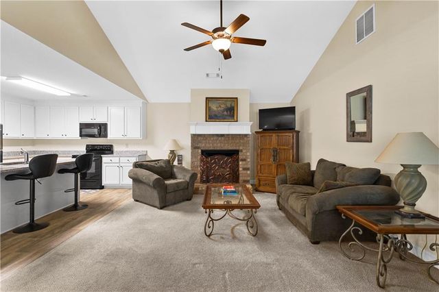 913 Widener Memorial Boulevard, Winder, GA 30680