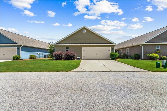 913 Widener Memorial Boulevard, Winder, GA 30680