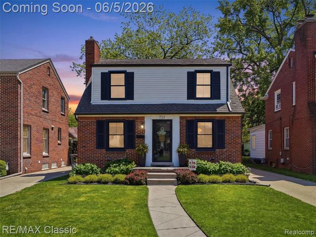 724 N Mildred Street, Dearborn, MI 48128