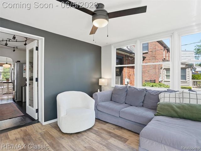 724 N Mildred Street, Dearborn, MI 48128