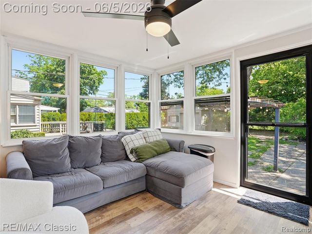 724 N Mildred Street, Dearborn, MI 48128