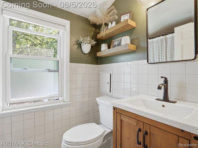 724 N Mildred Street, Dearborn, MI 48128