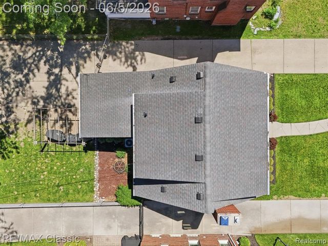 724 N Mildred Street, Dearborn, MI 48128