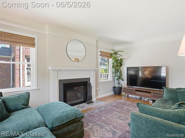 724 N Mildred Street, Dearborn, MI 48128