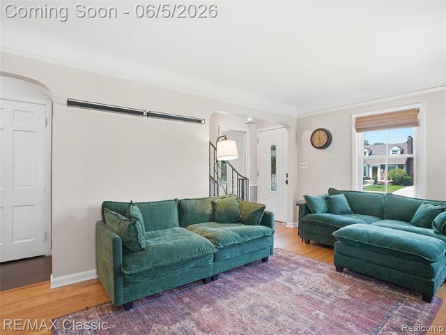 724 N Mildred Street, Dearborn, MI 48128