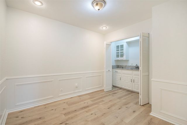 1700 Prestonwood Drive, Arlington, TX 76012