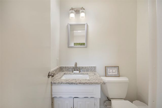 1700 Prestonwood Drive, Arlington, TX 76012