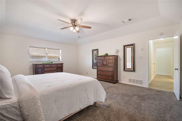 1700 Prestonwood Drive, Arlington, TX 76012