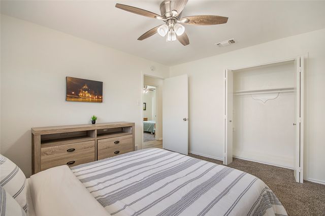 1700 Prestonwood Drive, Arlington, TX 76012