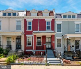 772 COLUMBIA ROAD, Washington, DC 20001