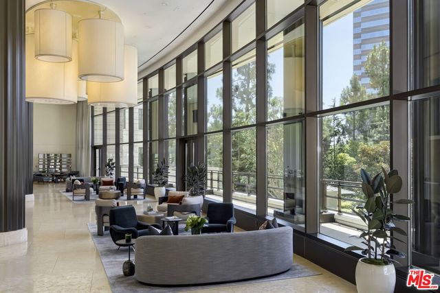 1 W Century Drive 17C, Los Angeles, CA 90067